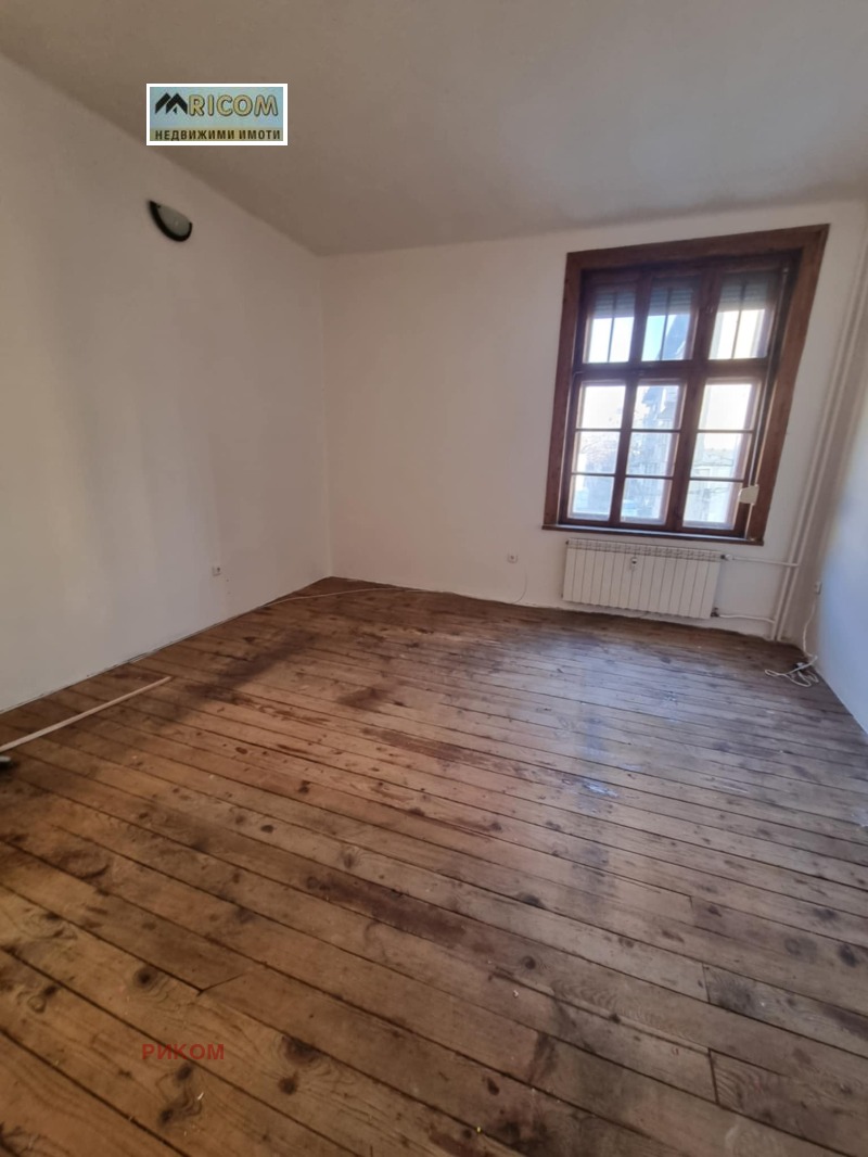 For Sale  House Floor Pleven , Idealen tsentar , 115 sq.m | 67144946 - image [3]