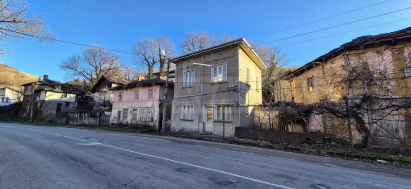 De vânzare  Casa regiunea Lovech , Troian , 234 mp | 39938357 - imagine [4]