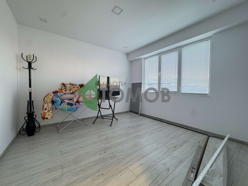 In vendita  1 camera da letto Shumen , Boian Balgaranov 1 , 61 mq | 18692823 - Immagine [4]
