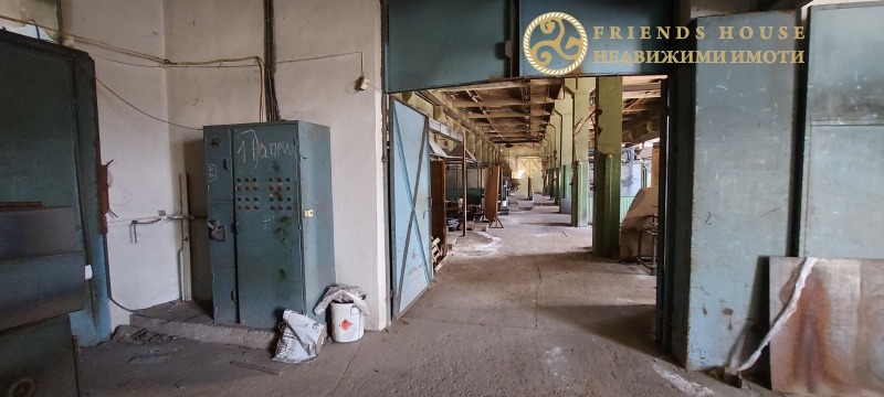 For Sale  Industrial building region Veliko Tarnovo , Gorna Oryahovitsa , 801 sq.m | 26999929 - image [2]