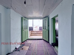 House Ekzarh Yosif, region Ruse