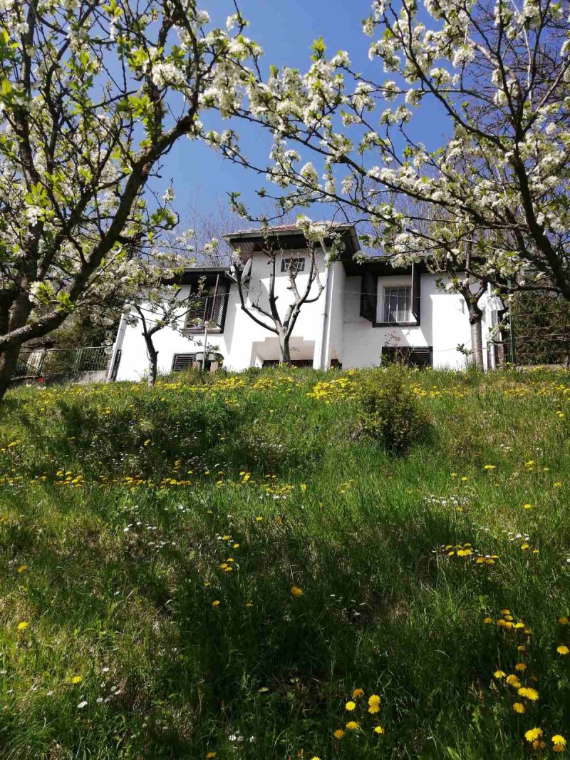 En venta  Casa región Sofia , Svoge , 100 metros cuadrados | 55019724