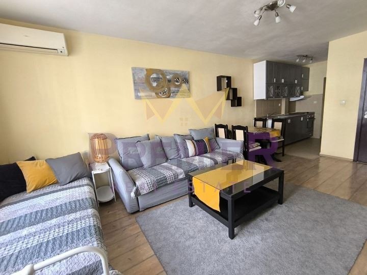 Te huur  1 slaapkamer Varna , Levski 1 , 70 m² | 94236449